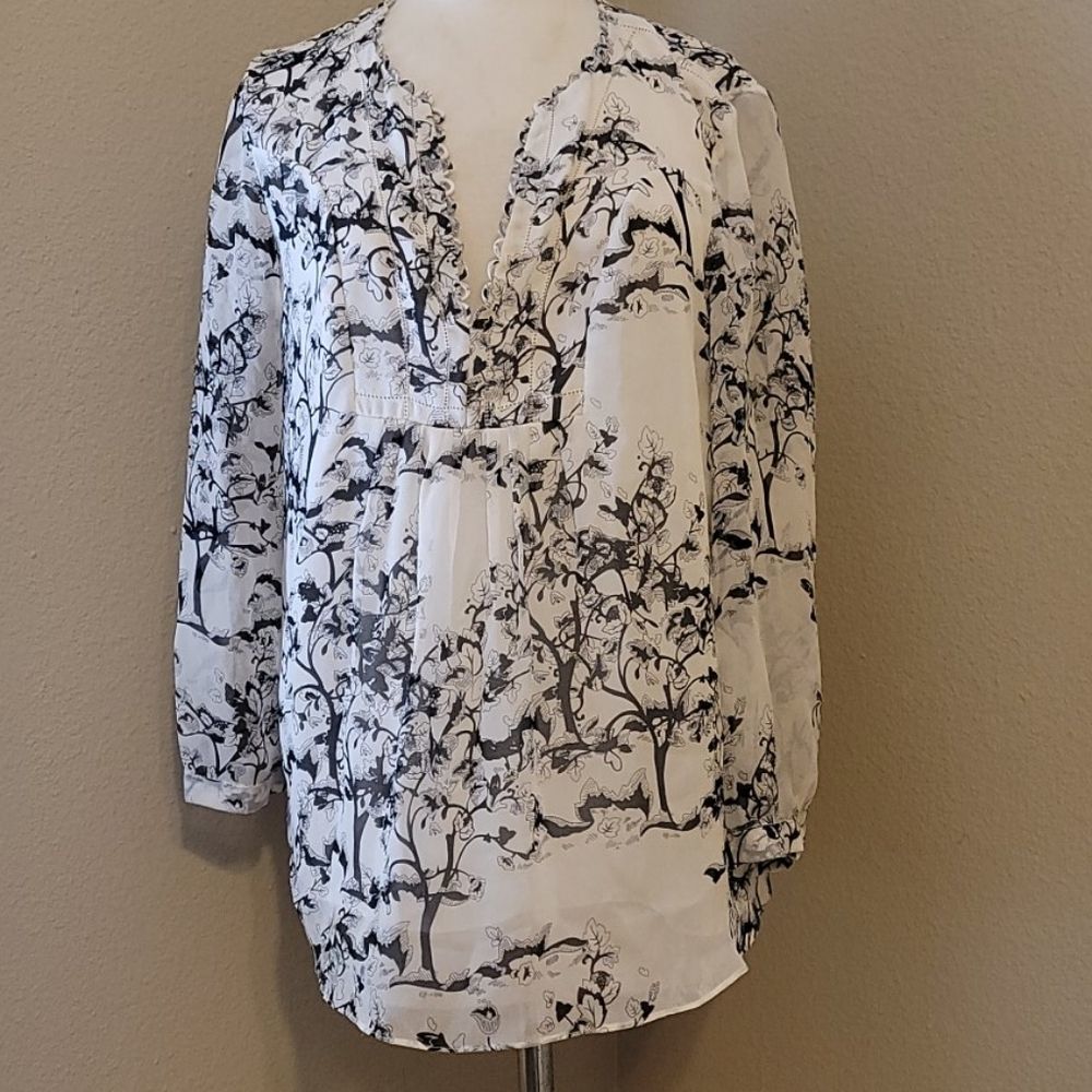 Diane von furstenberg silk blouse size 10